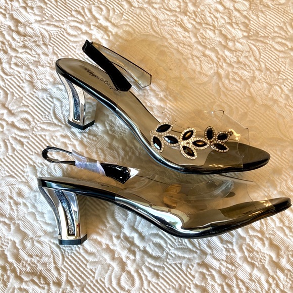 NWOT Angel Steps Heels - Picture 4 of 13